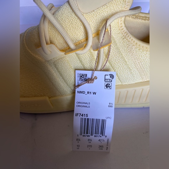 Adidas Originals [9] NMD_R1 Sneakers - Picture 8 of 13